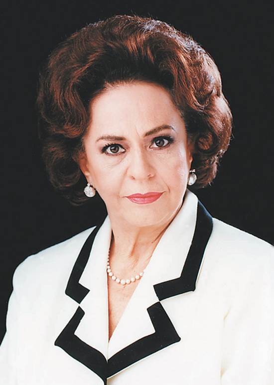 undíacomohoy de 2002, muere la actriz mexicana silvia derbez, reconocida como " la reina de las