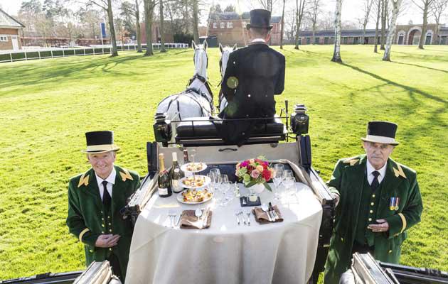 RT @horseandhound: London welcomes world’s first Michelin-starred horse-drawn restaurant http://t.co/vr7Jbn9BuF @Ascot http://t.co/w4JQXUB… Michelin from twitter @EarthRetweets
