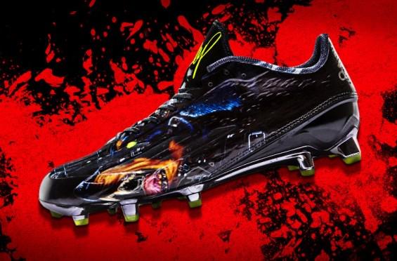RT @kicksonfire: adidas & Snoop Dogg Team Up To Create A New Football Cleat - http://t.co/LLeKemxHFV http://t.co/Y11aTBCMbJ