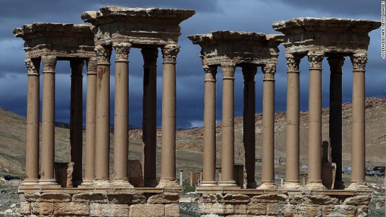 Fears that artefacts could destroyed isis fighters seize historic.