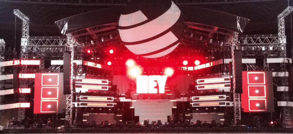 Can't wait for @WORLDCLUBDOME with @BigCityBeats See you tonight in Francfort http://t.co/ypaEOFTENy