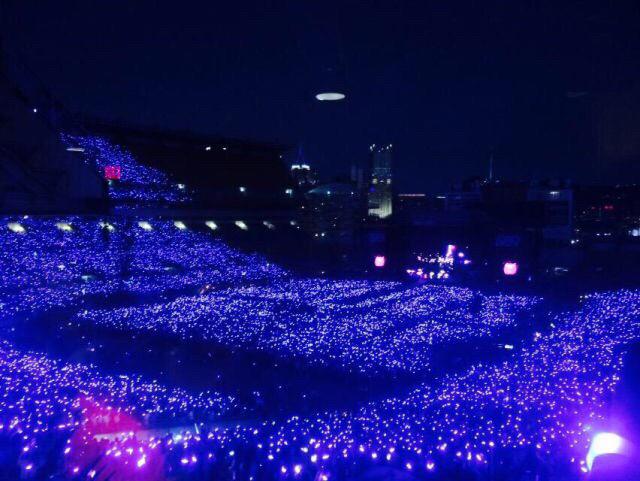 Thank you Pittsburgh.
Check out how beautiful 55,000 of you were tonight.
#1989TourPittsburgh http://t.co/05oalwEv2I