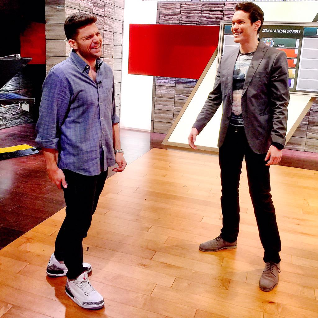 RT @Alfredo_Lomeli: #Entourage premieres in a week and it was very cool getting to chat with @jerrycferrara about the film on @RedesESPN ht…