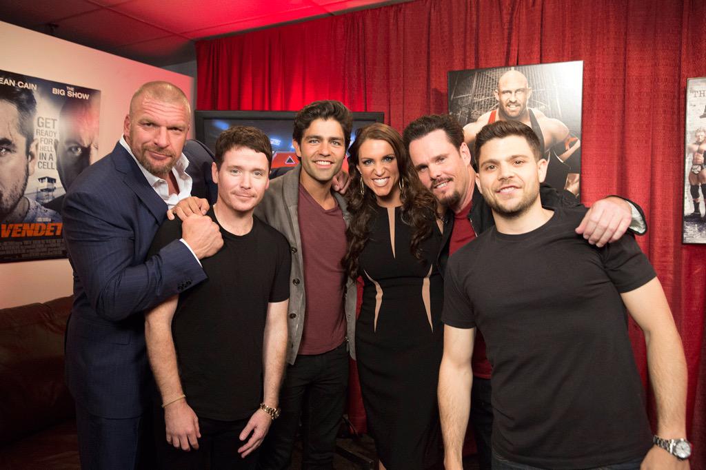 RT @StephMcMahon: Thx 4 hanging out with us at #RAW! @TripleH @adriangrenier @mrkevinconnolly @jerrycferrara #Entourage Movie on 6/3/15 htt…