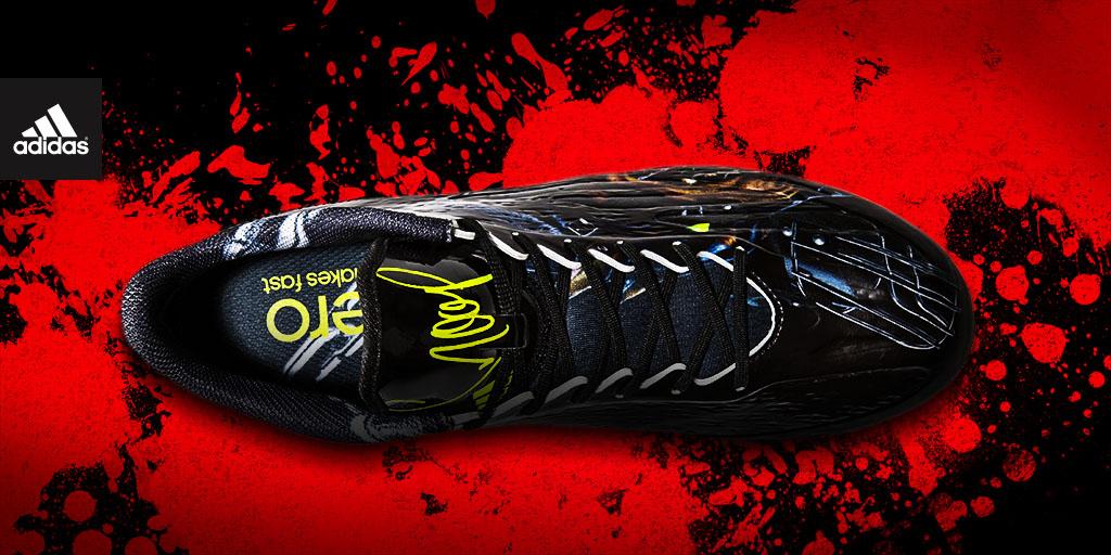 sold out quick last yr. get there early! b first to cop the new @adidasFballUS #SnoopCleat @UNDEFEATEDinc LA Fri @ 7! http://t.co/NJi0dYaUqy