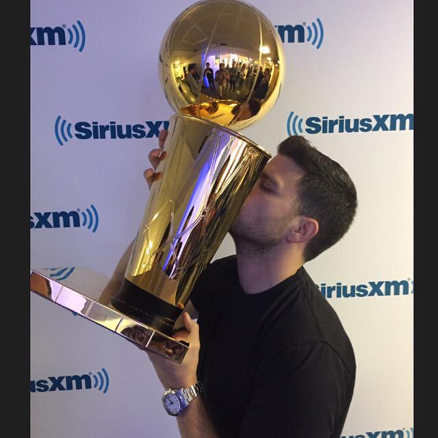Maybe @IAmJustise can help bring one of these to NYC ! http://t.co/atTQWIVaZq