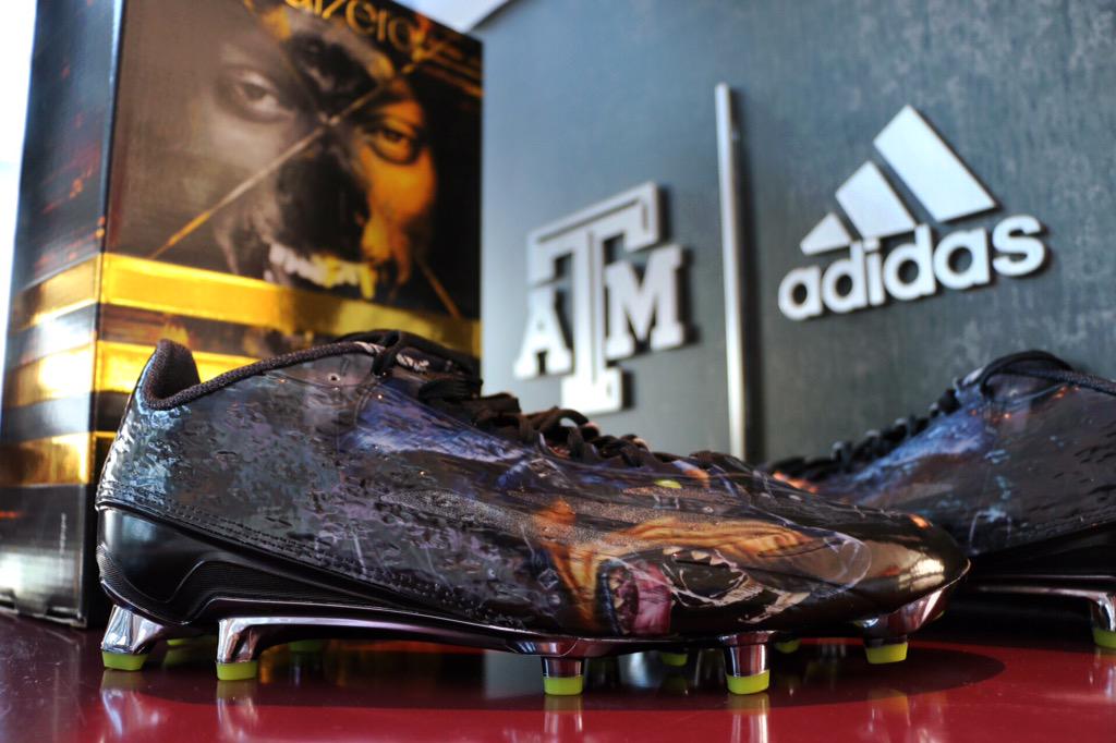 RT @aggiefblife: Suited 'N' Booted thanks to Coach @SnoopDogg & @adidasFballUS! Much love to our #3StripeLife fam 
for the exclusives. http…