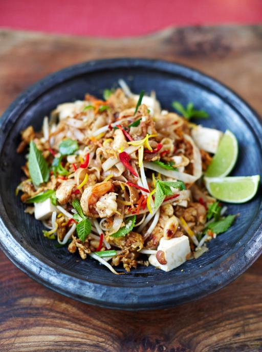 #Recipeoftheday Prawn & tofu pad Thai - one of my favourites!
http://t.co/t9uJYoqKEZ http://t.co/2MzZ1Fgjvx