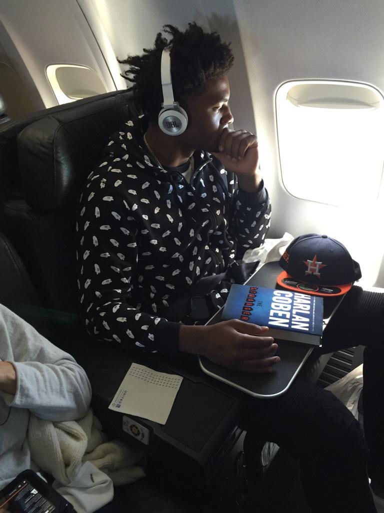 RT @IAmJustise: Travel Necessities #BackToNYC http://t.co/62PMEatDgP