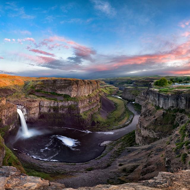 Palouse Falls State Park, Washington | Photography by Michael Brandt http://t.co/One85N3fy0
