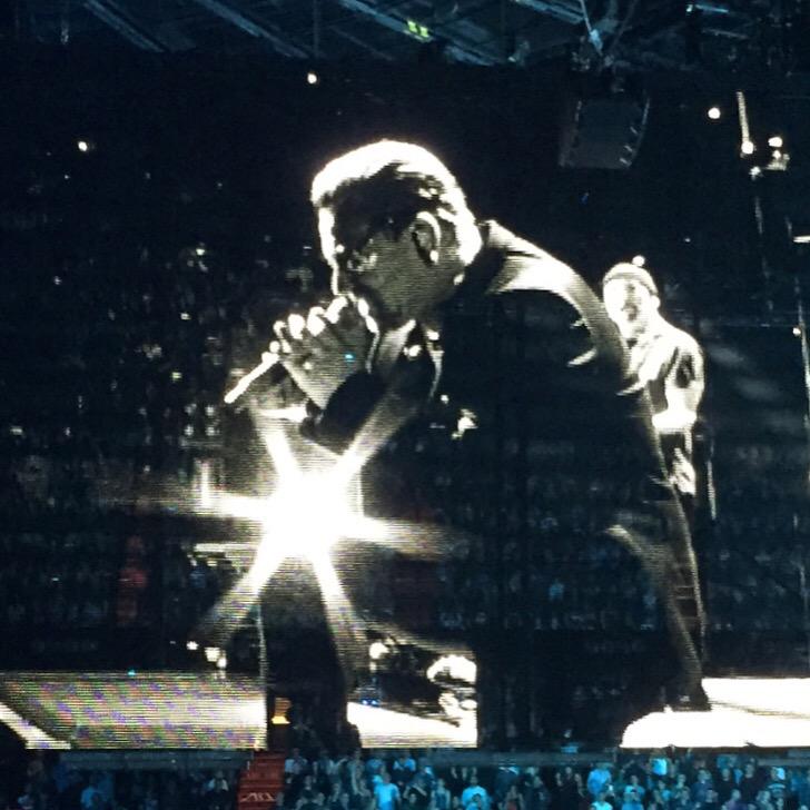 So much fun at @U2 last night! https://t.co/Ko4RbwcvFE http://t.co/xiprFkiE7m