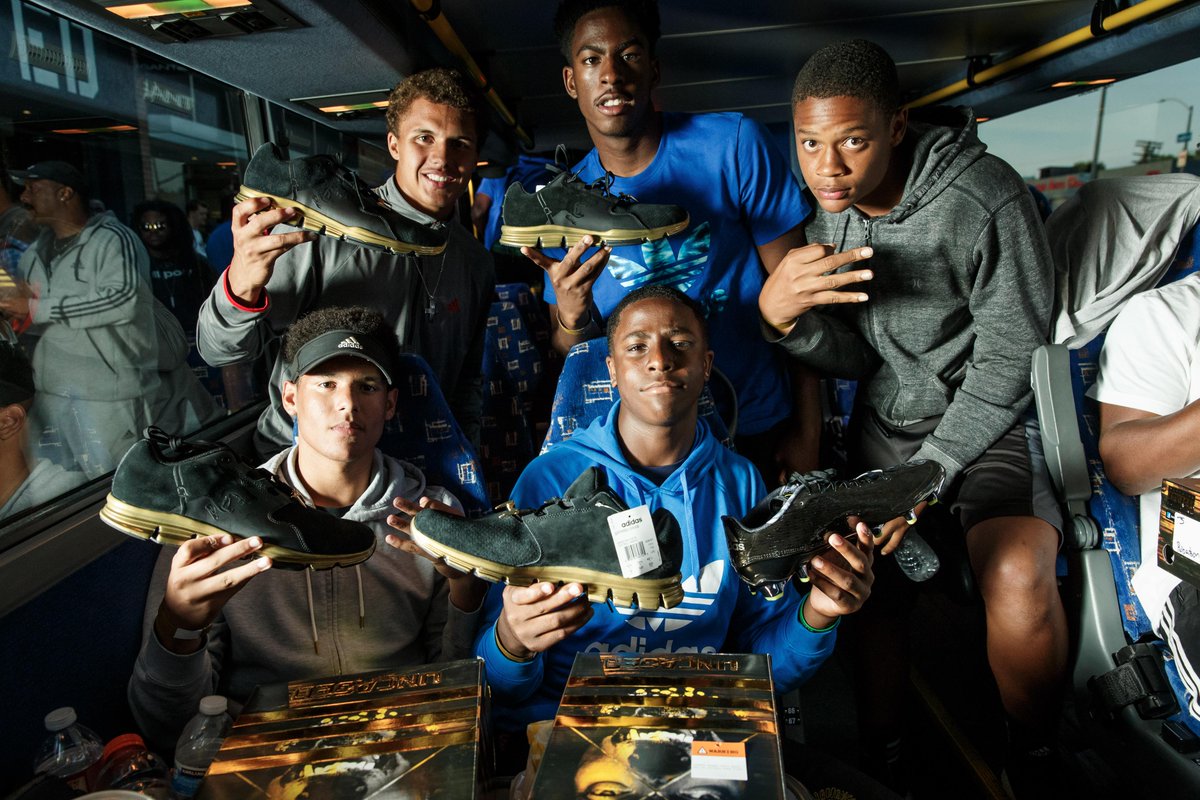 s/o to @LBPoly_Football for comin thru the #SnoopCleat launch. cop these online @adidasFballUS http://t.co/XlYxIr7sRO http://t.co/bam2gsPCVn