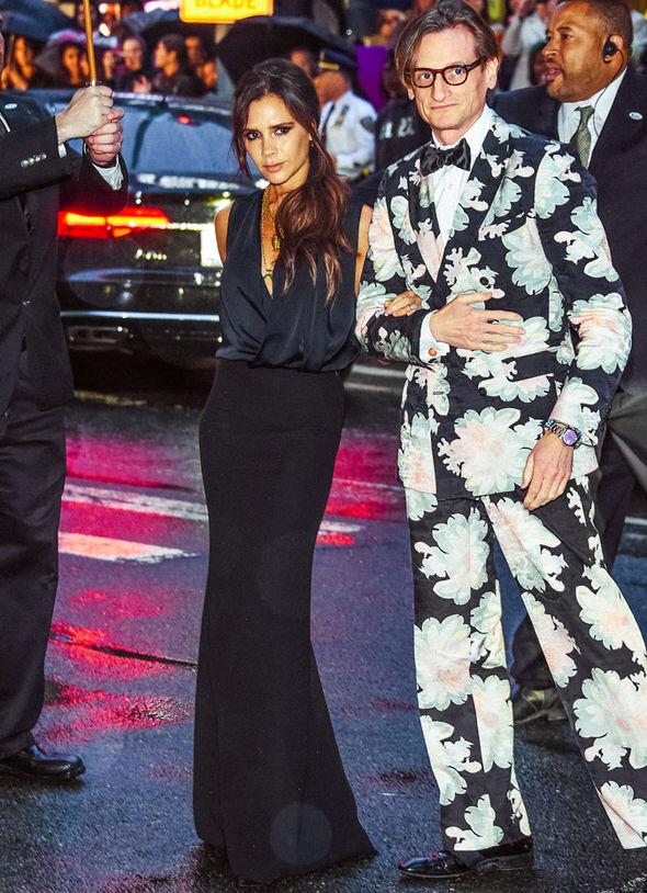 Rainy night in NY ☔️ Thank you @HamishBowles and @voguemagazine x vb #CFDAAwards #VBpreSS16 #broughttheweatherwithus http://t.co/GxhBxN8TTj