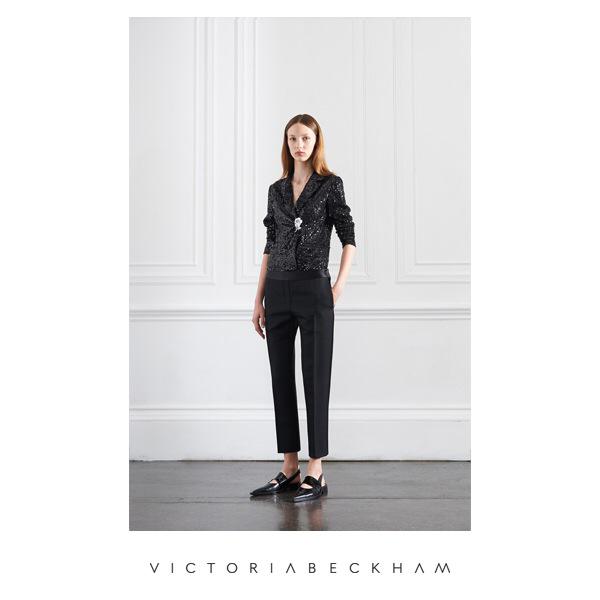 One of my favorites from my new #VBPreSS16 x can't wait to wear this! X vb http://t.co/uLQk34mvIB http://t.co/dH9BOgHCbL