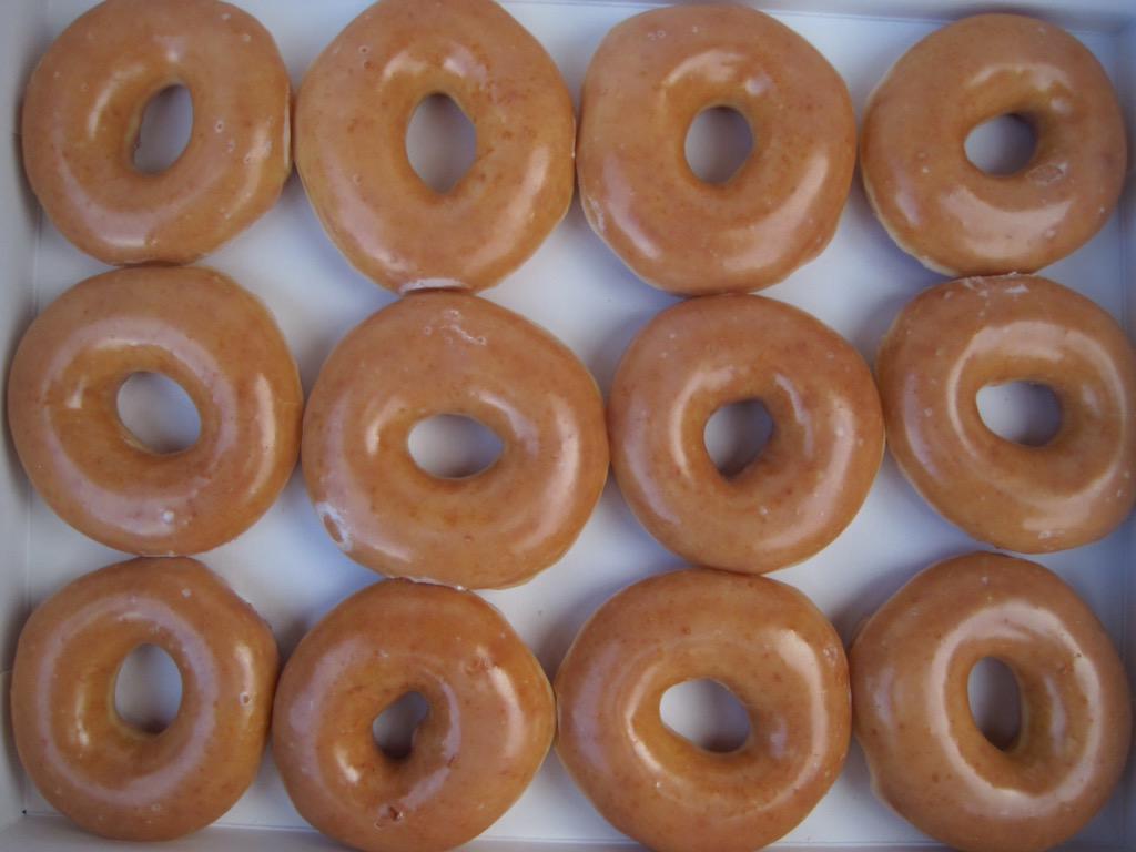 Yes yes yes!!!!! Glazed doughnuts in my belly!!! #NationalDonutDay http://t.co/h1fYQWZOI8