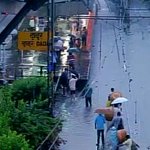 India Today Twitter Photos-RT @BT_India: Rains stop Mumbai in.