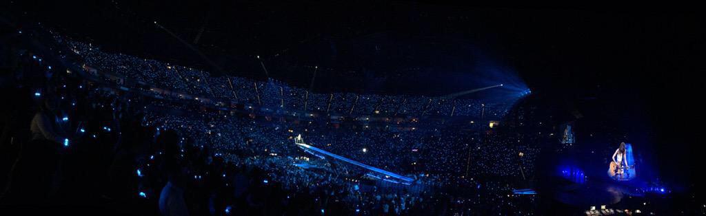 Woah Cologne you're so PRETTY 
#1989TourCologne http://t.co/iAB5p9i5ZL