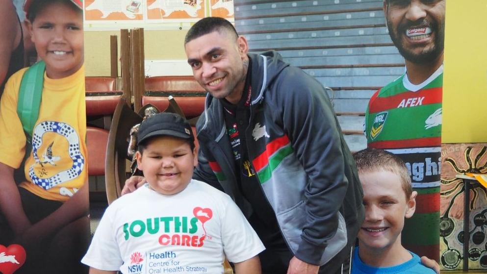 RT @SSFCRABBITOHS: Track the journey of the #SouthsCares road show!

READ - http://t.co/4hTIKzG8Bj

#GoRabbitohs #ColgateAU http://t.co/n0z…