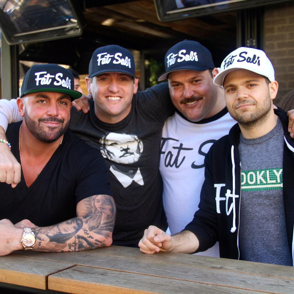 RT @fatsalsdeli: We're Celebrating Father's Day Ova Here! Here's to #FatSals founding Fathers. ???? #HappyFathersDay @jerryferrara http://t.co…