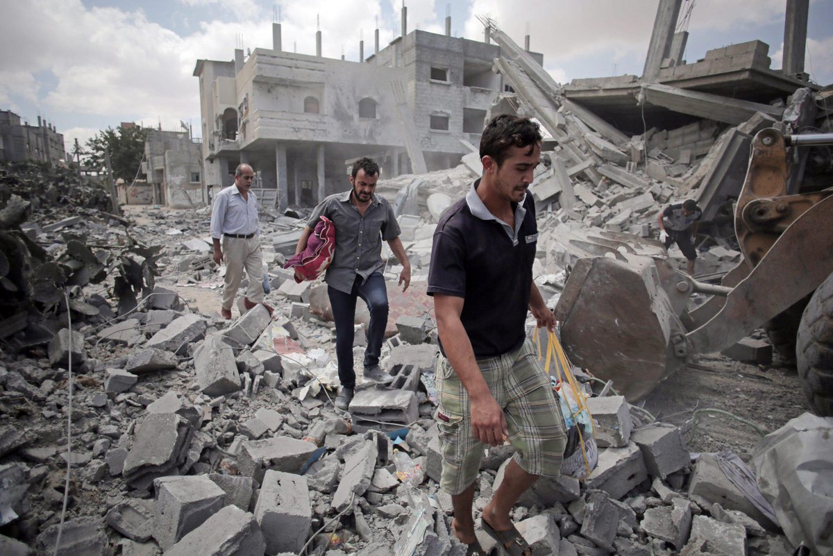 Un says israel, palestinian groups may have committed war crimes.