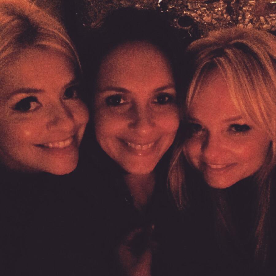 Night with these beauty's @shiarra @hollywills http://t.co/ct0jYx9LU2