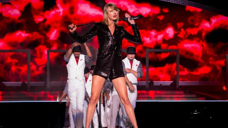 RT @latimes: Taylor Swift speaks and Apple listens, how the superstar became music's most powerful voice http://t.co/5y4oousBk5 http://t.co…
