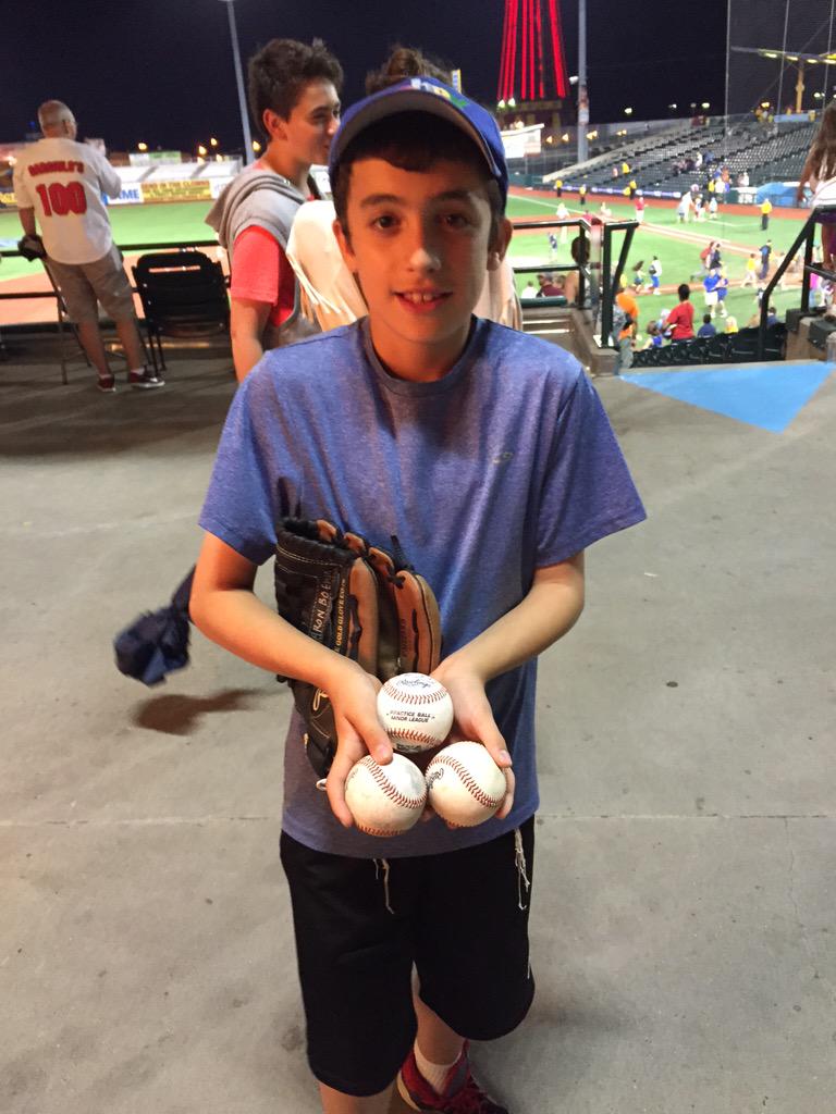 Aaron's take at tonight's Brooklyn Cyclones game. Not quite @zack_hample - only 7997 to go 