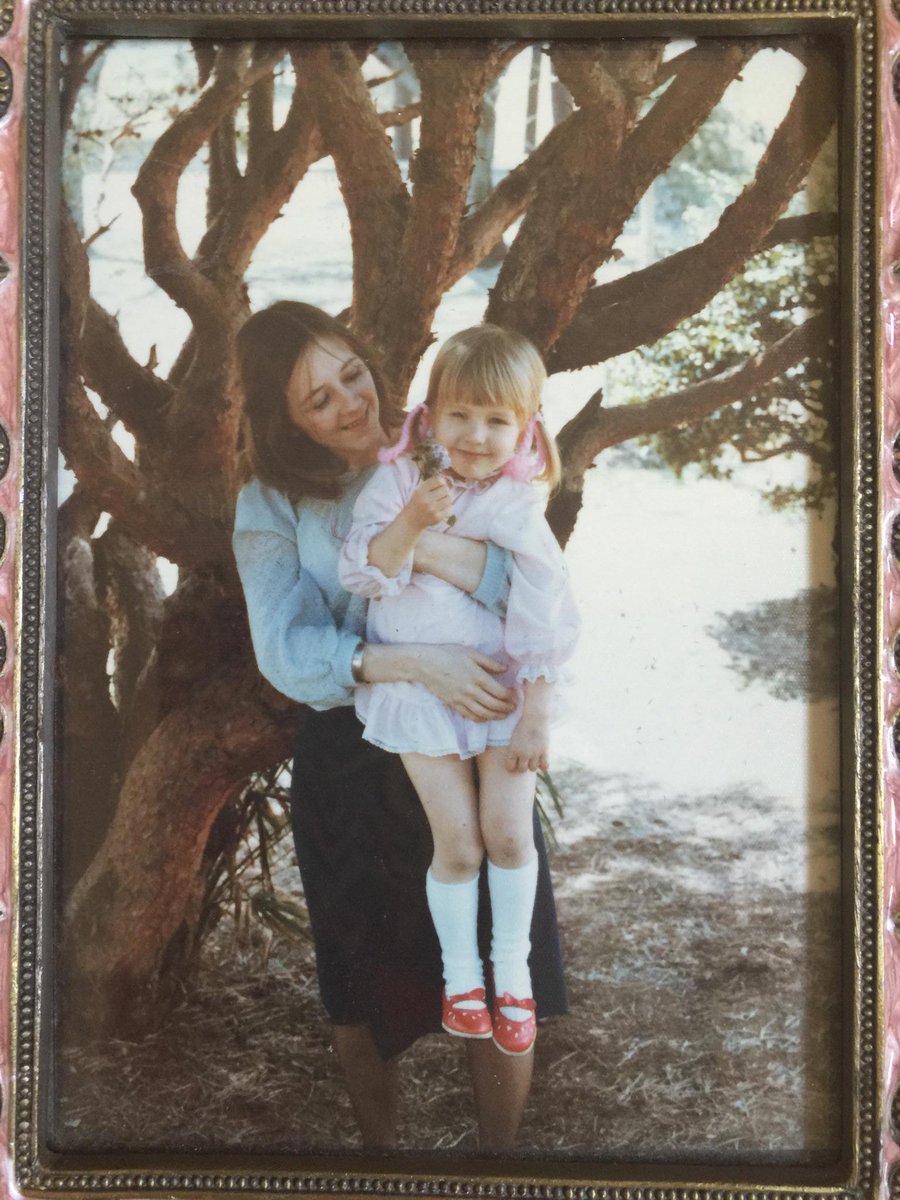 Love being able to do this with my own daughter now. Can't wait to see ya soon mama! Love you tons!! xo #TBT http://t.co/hu85wnasz8