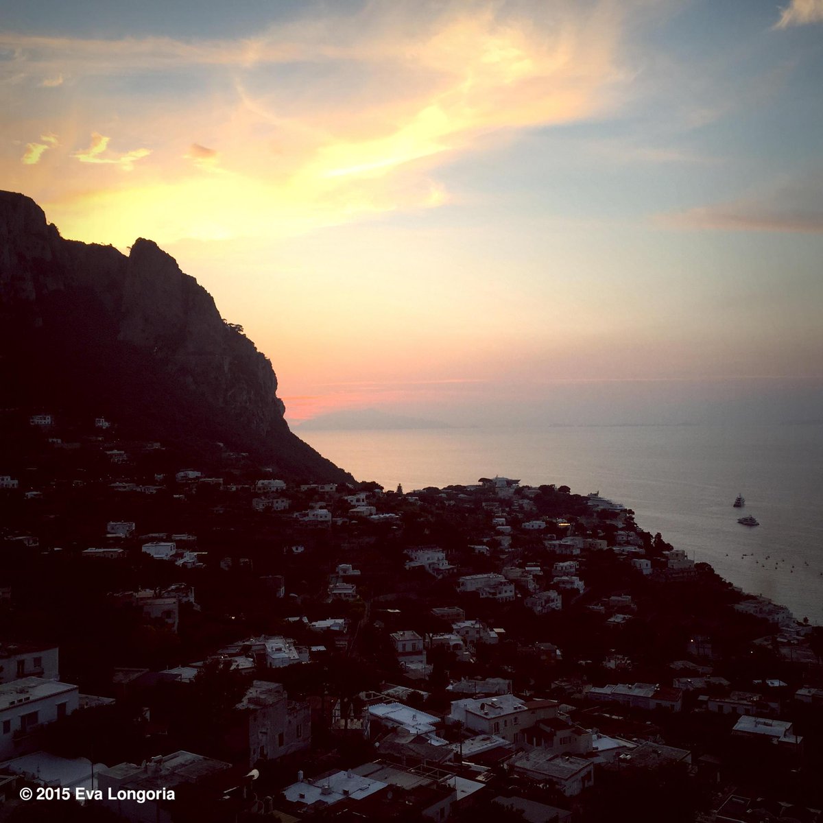 Buonasera #Capri #Italy #Vacation #Blessed http://t.co/M64PDhJbhz