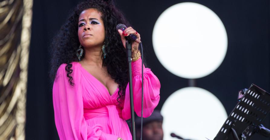 RT @thefader: .@iamkelis is writing a cookbook. ???? http://t.co/WLjTSH5jd7 http://t.co/R5DMY72H9I