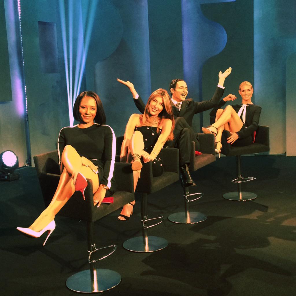 RT @ninagarcia: Striking a @heidiklum's pose today @projectrunway. Love having the beautiful @officialmelb as guest judge today ❤️????❤️ http:…