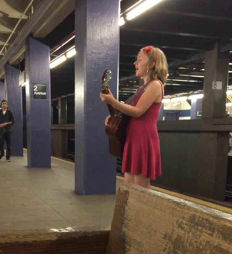 Does anyone in NYC know who she is? 2nd ave F train http://t.co/1NzQDRveSN