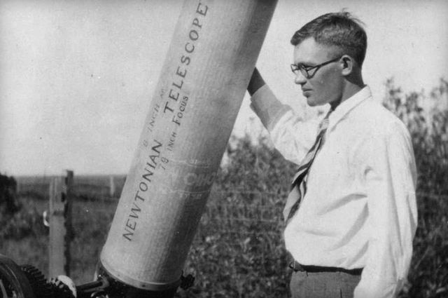 a history of clyde william tombaughs discovery of the former planet of pluto a history of clyde william tombaughs discovery of the former planet of pluto