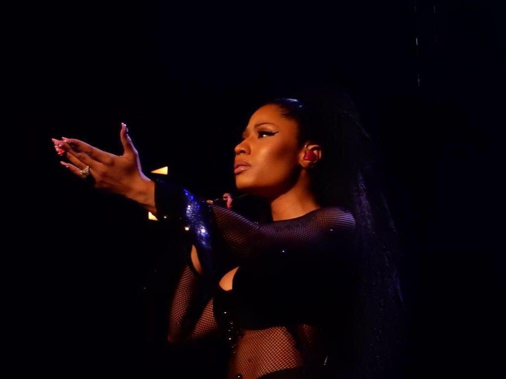 RT @SlayinWithNicki: @NICKIMINAJ so proud of you ????❤️???? #lilfemalerapperfromQueens #SOLDOUT #BarclaysCenter #ThePinkprintTOUR http://t.co/oSf…