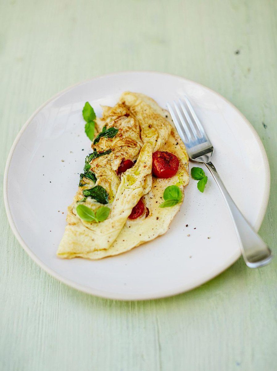 #Recipeoftheday Tomato & basil omelette. A super-quick meal for all the family #FamilyFood http://t.co/ZFX0mUlIOA http://t.co/VEtb9x1Re6