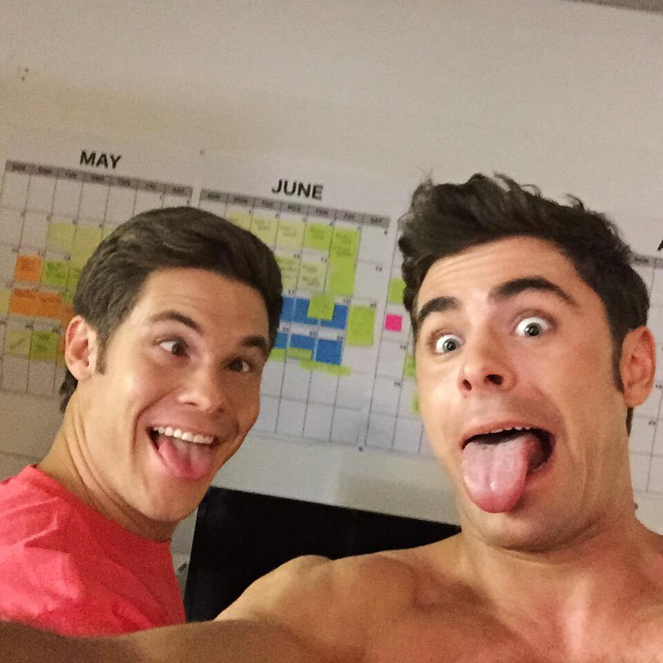 Am I losing my mind? Or does that shooting schedule look almost finished....@ADAMDEVINE http://t.co/TAi1FuXvR2