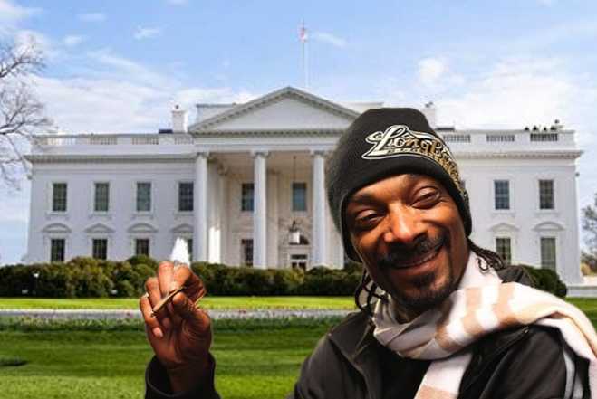 RT @ExecBranch: #tbt When @SnoopDogg smoked at the White House.. https://t.co/J6vbIoVgMy
#ExecBranch http://t.co/UBYvq8Dd3N