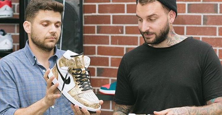 RT @SoleCollector: .@TheShoeSurgeon laced @jerryferrara with 