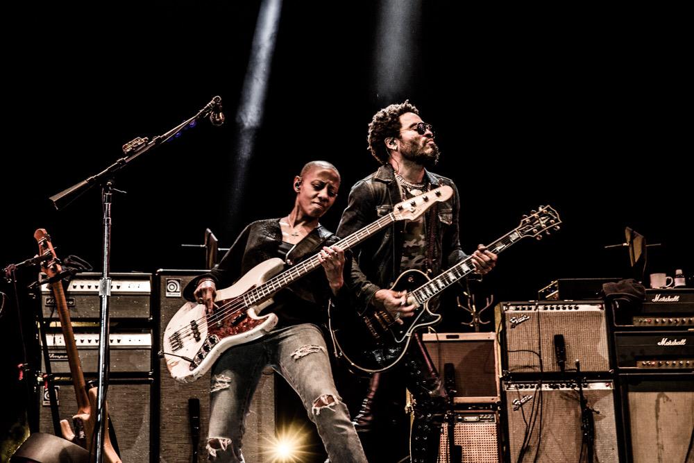 Porto part 3: Rockin' with #GailAnnDorsey http://t.co/BSTKDARD09