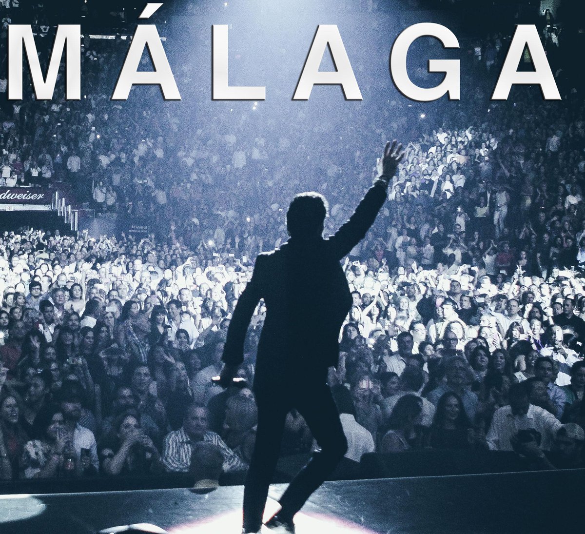 Gracias #Malaga! Este show fue increíble! #ESPAÑA espero poder regresar pronto! #CambioDePiel #Tour2015 #VivirMiVida http://t.co/rTWQCkS9EI