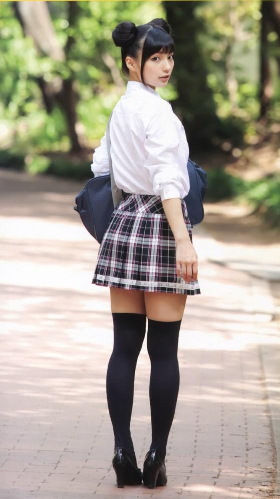 高野麻里佳さん(21)のニーソックス姿が人間国宝に認定されました。 #高野麻里佳 #イヤホンズ #ニーソ協会 #それが声 高野麻里佳さん(21)のニーソックス姿が人間国宝に認定されました。 #高野麻里佳 #イヤホンズ #ニーソ協会 #それが声