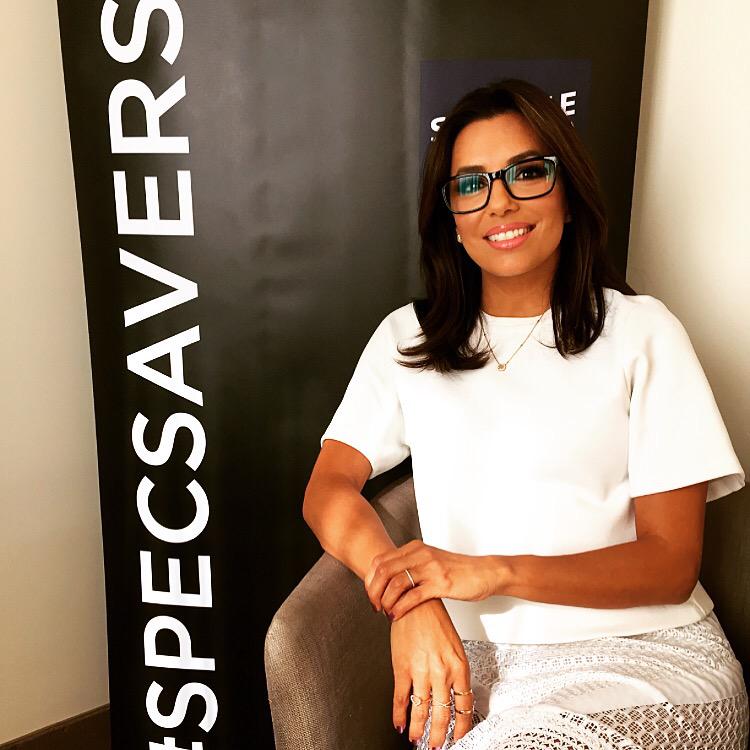 RT @melissahoyer: @SpecsaversAU Great to have your latest beautifully framed face @EvaLongoria in #Sydney #evalongoria #SpecsaversStyle htt…