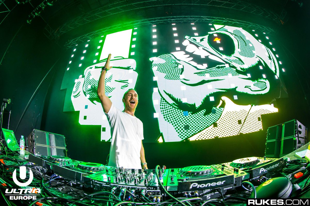 Few days ago @ @ULTRAEurope ! Pic by @rukes http://t.co/oYJnyCuLai