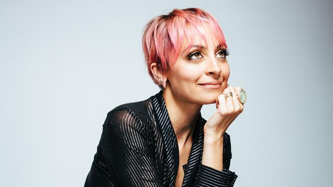 RT @Variety: .@nicolerichie gets candid about her web-show-turned-@VH1-series #CandidlyNicole https://t.co/7cfwfyoJLD http://t.co/6gMdU8oG8K