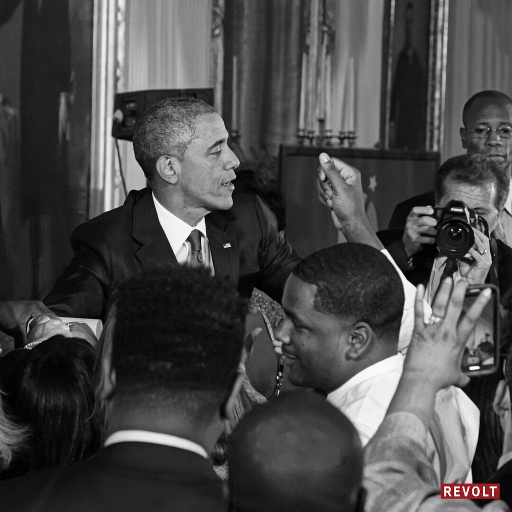 Barack was in the building!!! This major!!! I'm so proud of the @RevoltTV!  #ReachHigher http://t.co/yuONNJbpox