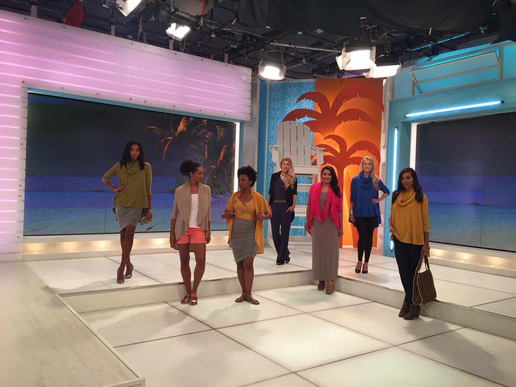 Join @RakiaReynolds on@HSN NOW for your last chance to get #TodaysSpecial 2-in1 Tunic #SignatureStatement http://t.co/ZST80cmYlA