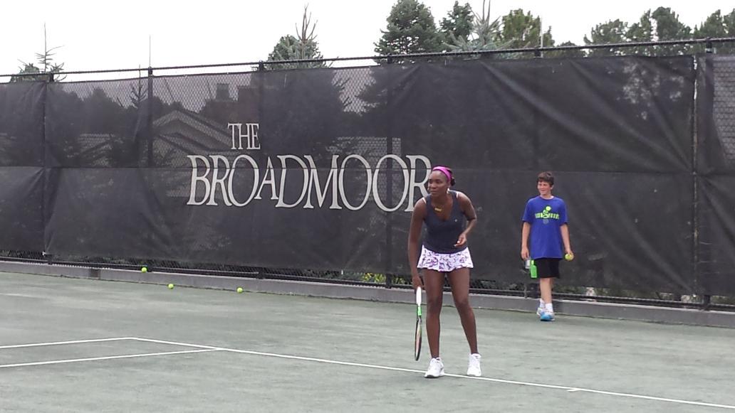 RT @TheBroadmoor: A special THANK YOU to @Venuseswilliams for visiting @TheBroadmoor #tennis and sharing her #FleurDuMonde collection! http…