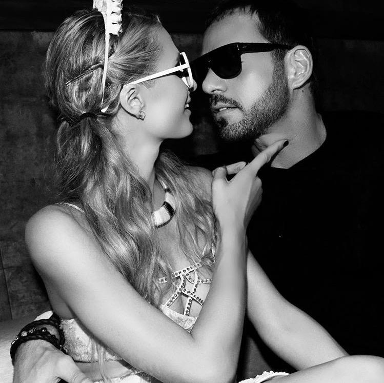 RT @LittleHiltonboy: @ParisHilton & her boyfriend were born to make each other happy!They look so perfect and T treats P like a princess❤️ …