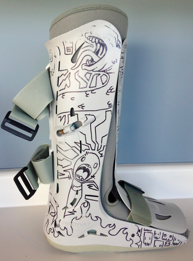 Own @ChesterBe's boot cast featuring artwork by @mikeshinoda. Support @MusicForRelief here: http://t.co/pKmxanz80I http://t.co/IjyY1TAAdL