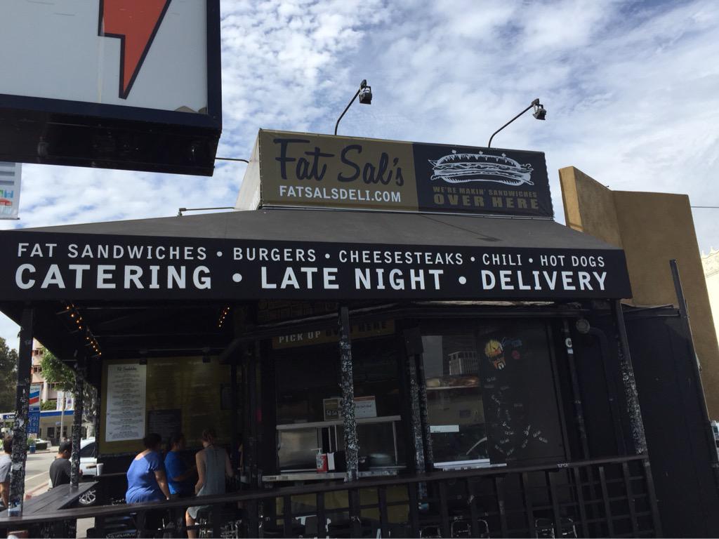 RT @SwaGGy_D33: .@jerryferrara just swung by @fatsalsdeli at UCLA - great food! http://t.co/dN5ySPPvxm